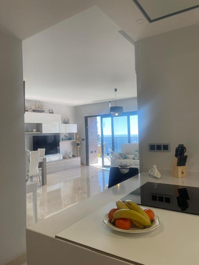 Ferienwohnung Sunset Waves Benidorm Julieta Vistas Al Mar Premium 200 Mt2 Con Jacuzzi En Terraza Exterior foto