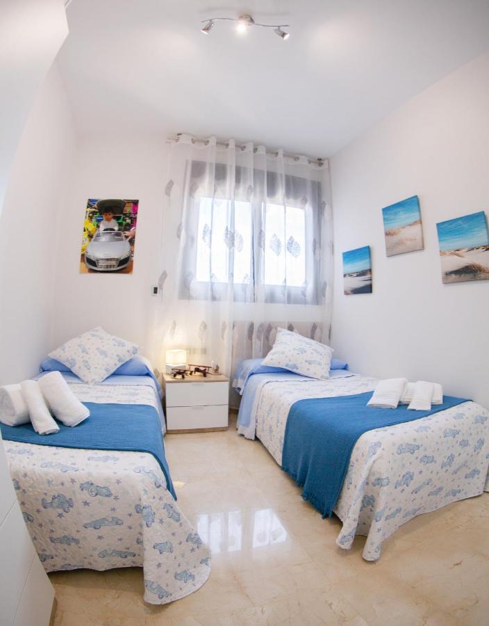 Ferienwohnung Sunset Waves Benidorm Julieta Vistas Al Mar Premium 200 Mt2 Con Jacuzzi En Terraza Exterior foto