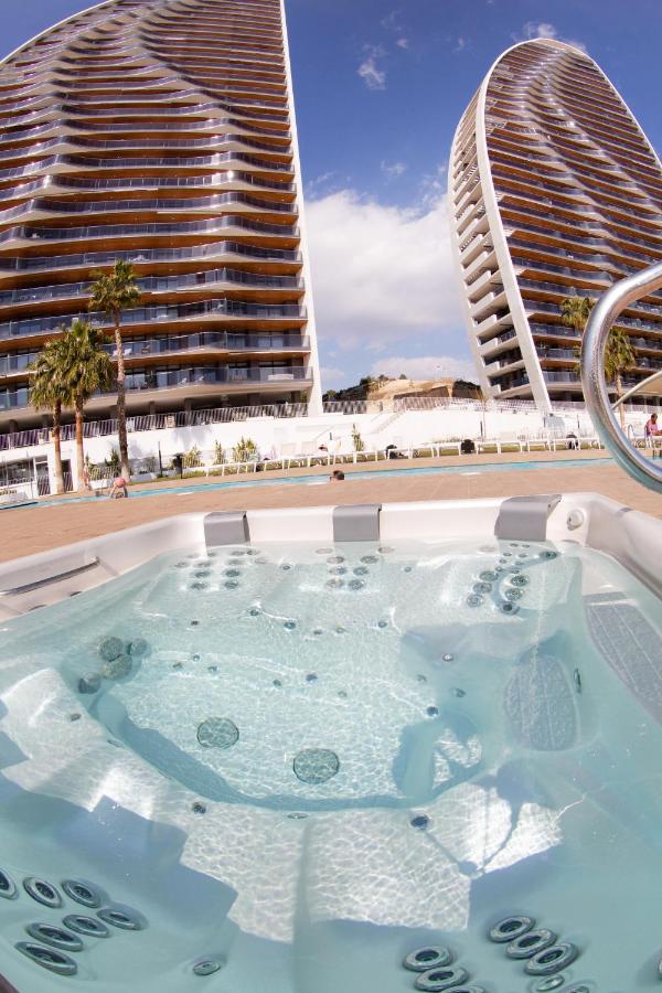 Ferienwohnung Sunset Waves Benidorm Julieta Vistas Al Mar Premium 200 Mt2 Con Jacuzzi En Terraza Exterior foto
