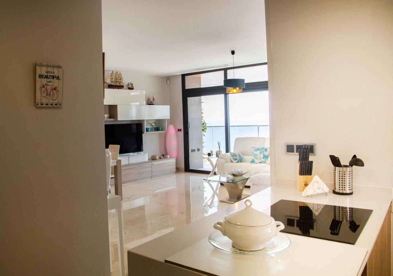 Ferienwohnung Sunset Waves Benidorm Julieta Vistas Al Mar Premium 200 Mt2 Con Jacuzzi En Terraza Exterior foto
