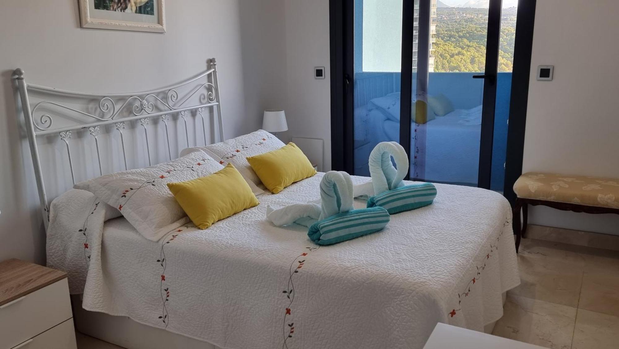 Ferienwohnung Sunset Waves Benidorm Julieta Vistas Al Mar Premium 200 Mt2 Con Jacuzzi En Terraza Exterior foto